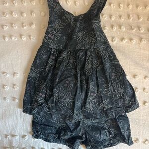 Carter's Dark Floral 2 piece. Tank top and shorts set.